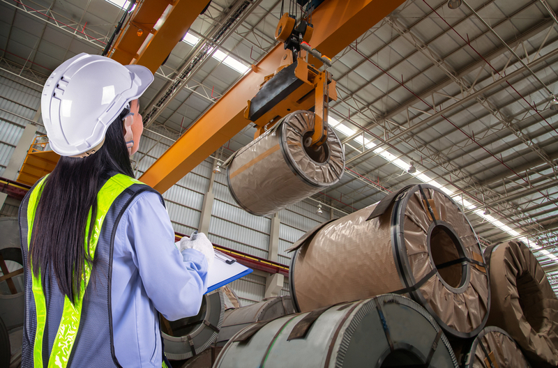 material handling equipment used in warehouses