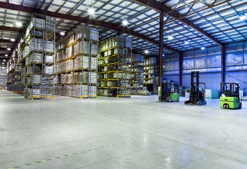 How does a drive-in pallet racking system work